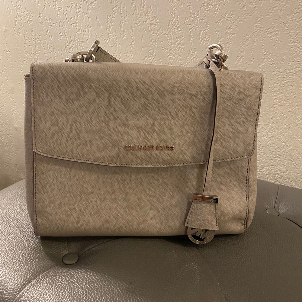 Michael Kors Ava handbag grey